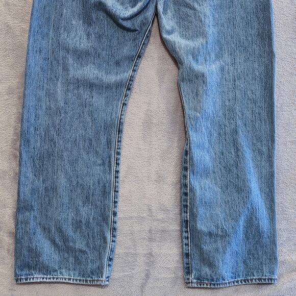 Levi's Mens Medium Wash Button Fly 501 Jeans Size 40x30 Straight Leg Minimalist - Picture 8 of 14